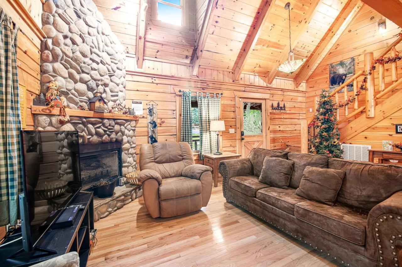 Villa Bear Pleasures Gatlinburg Esterno foto