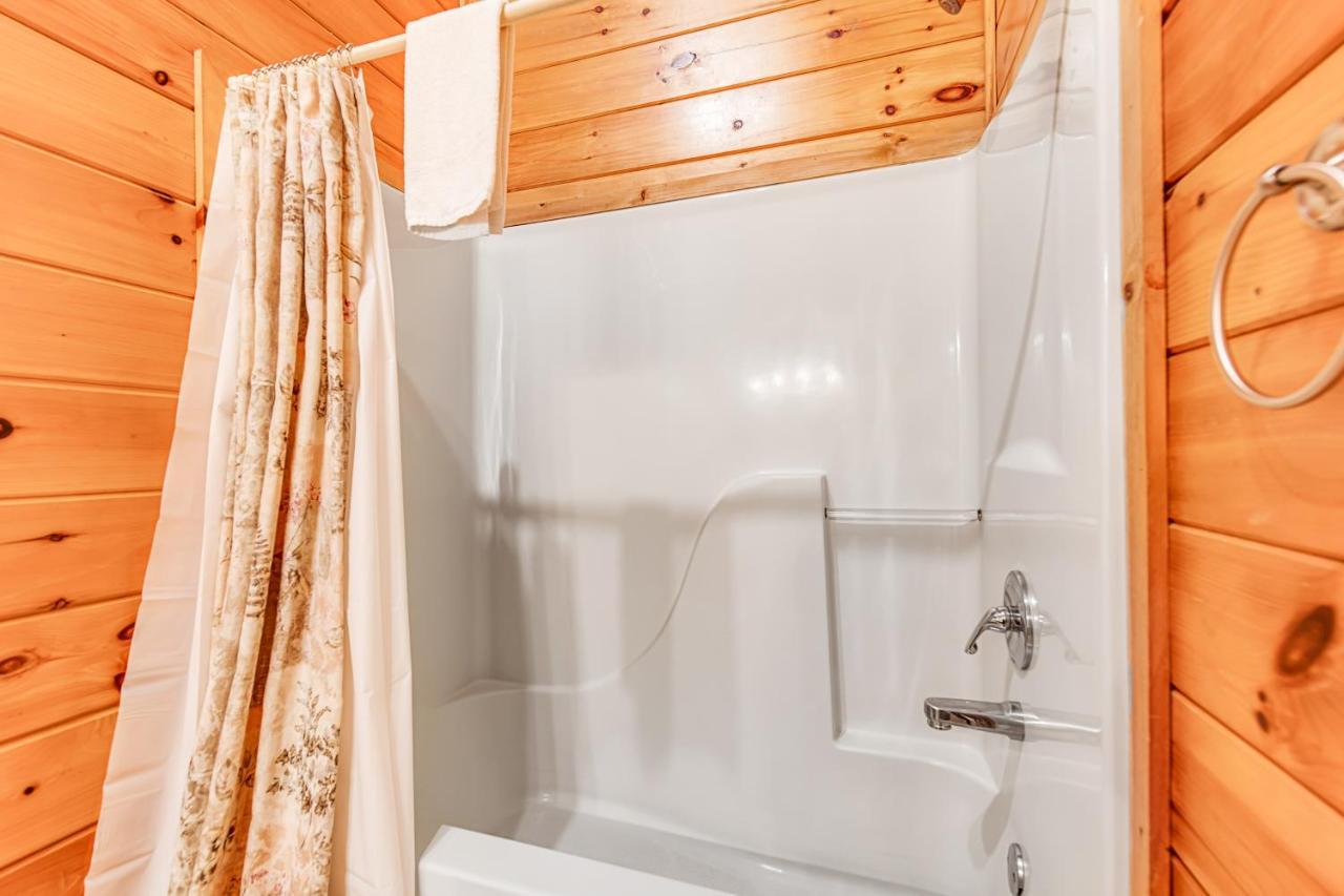 Villa Bear Pleasures Gatlinburg Esterno foto