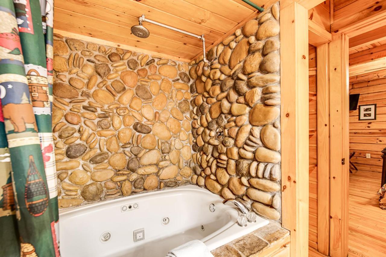Villa Bear Pleasures Gatlinburg Esterno foto